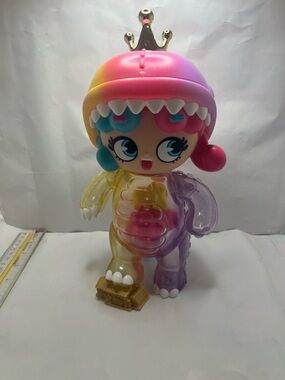 Moose XOX Kweenie Deluxe Queen of rawr 11”